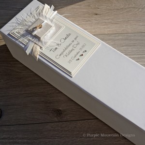 Wedding gift bottle box